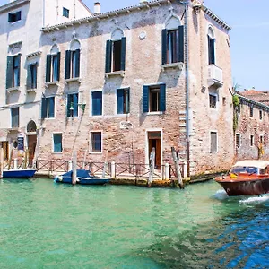 Al Canal Regio - 3* Venecia